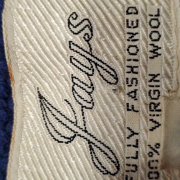 JAYS, Fully Fashioned Vintage 100% virgin wool. Royal blue cardigan. MED… - Picture 10 of 15